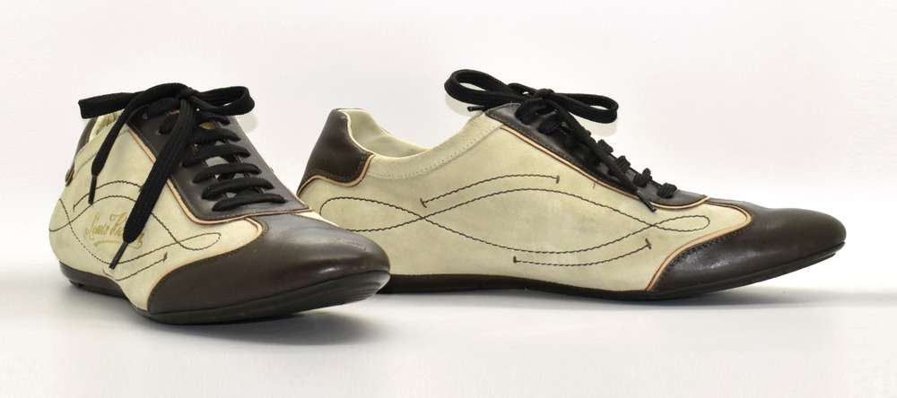 G0 Auth LOUIS VUITTON VTG Suede & Leather Signature Embroidered Sneakers Sz 8.5